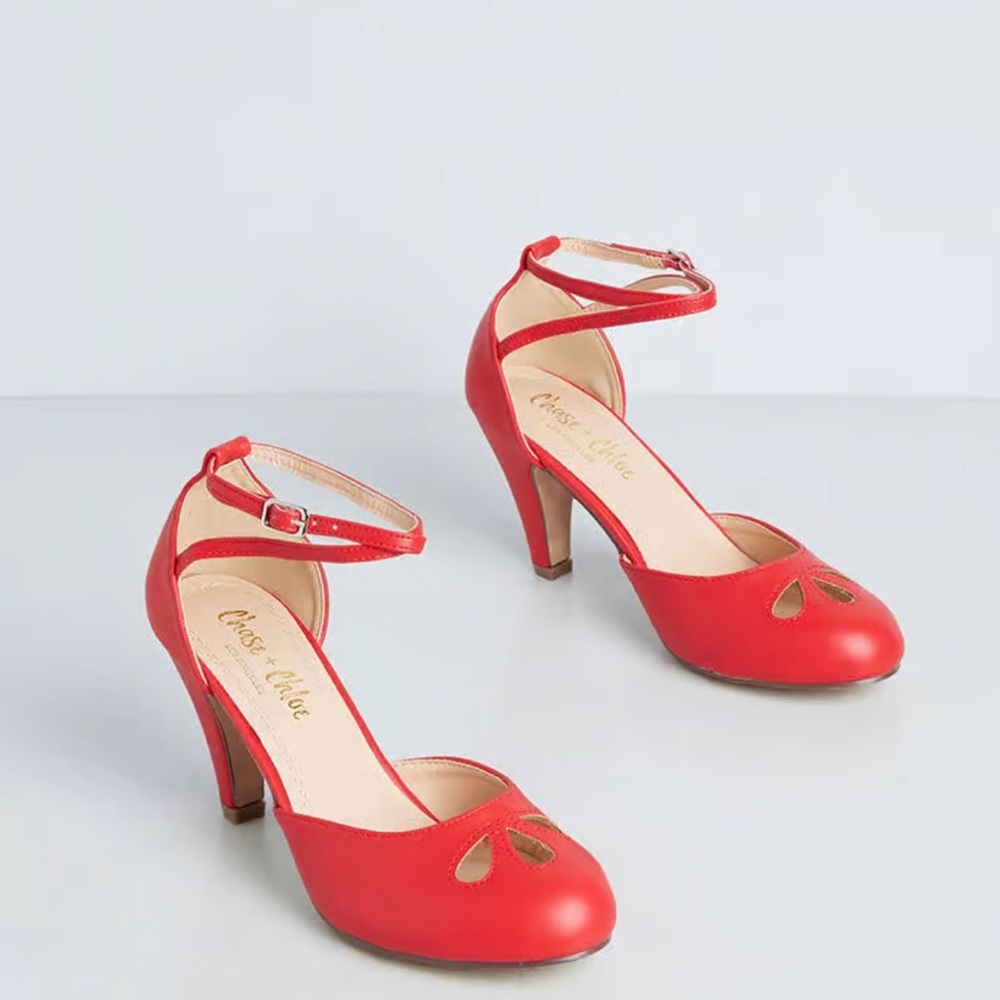 Spin Me Right Heel